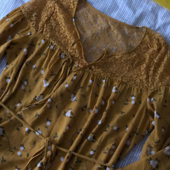 FINAL SALE ModCloth Revel in Romance Tie Waist Top - Picture 3 of 5